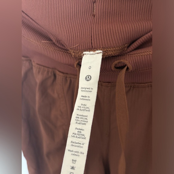 Lululemon Dance Studio Mid-Rise Jogger
Full Length size 0 - Picture 5 of 5